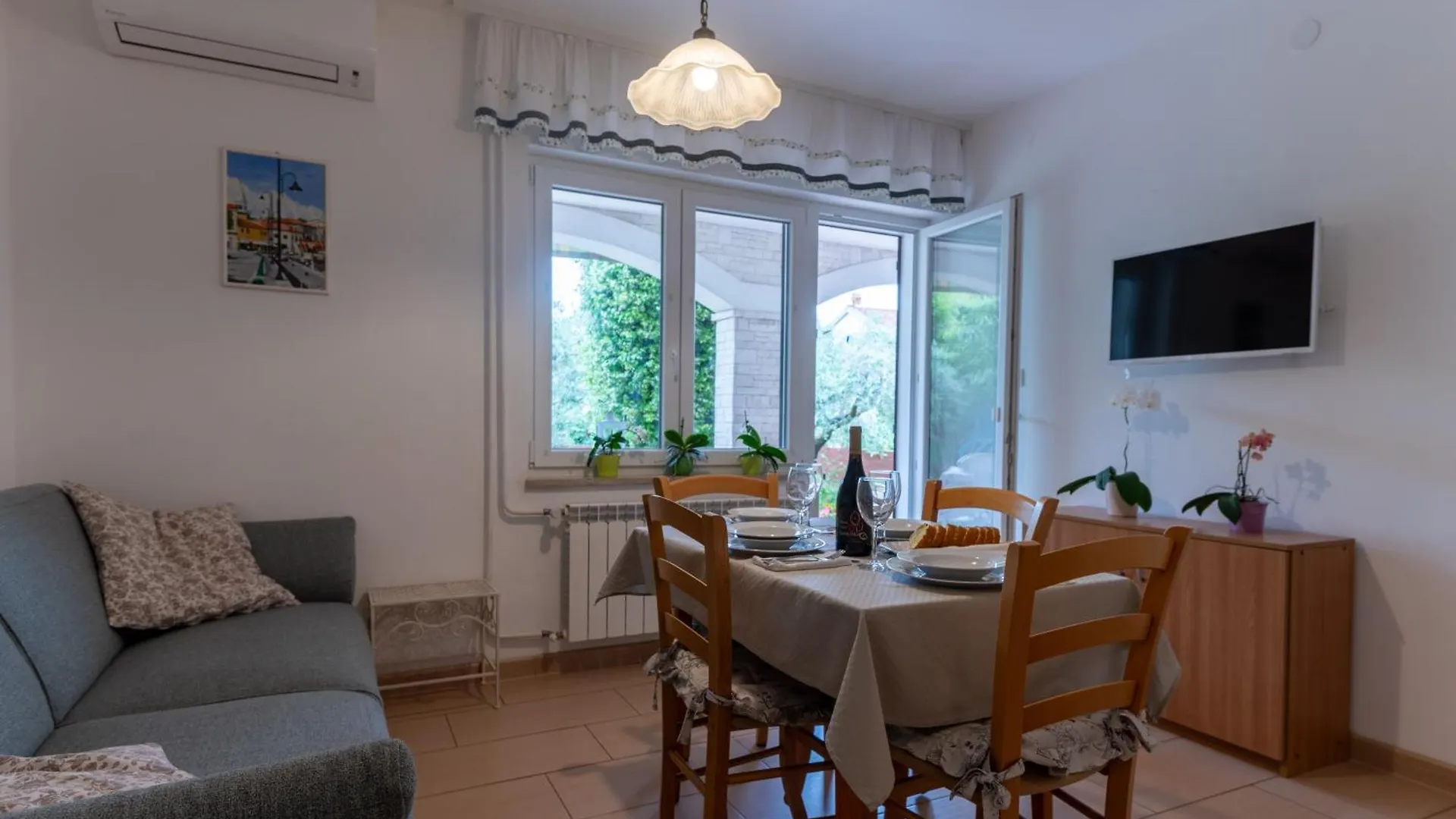 Apartments Mirella Novigrad Istria
